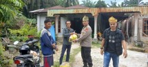 Polsek Kampar Gandeng PT Green Palma Salurkan Bansos untuk Korban Puting Beliung