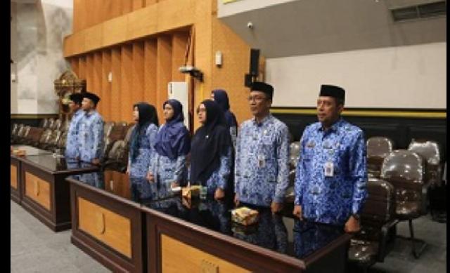 Peripurna DPRD Kota Pekanbaru, Pemko Pekanbaru Sampaikan Ranperda Penyelenggaraan Kearsipan