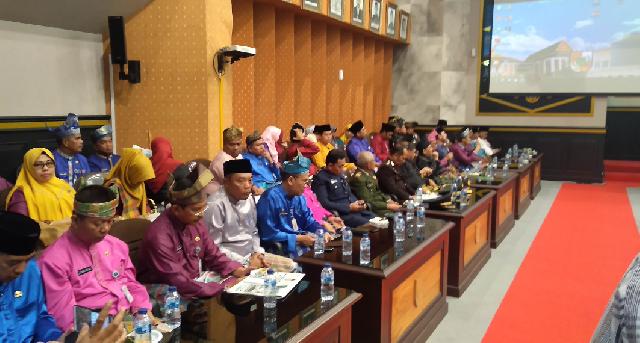 PARLEMENTARIA :  DPRD Pekanbaru Gelar Rapat Paripurna HUT Kota Pekanbaru Ke-235